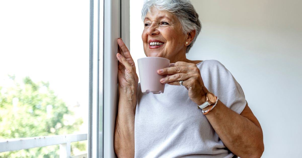How to Settle into Your New Senior Living Home: Tips for a Smooth ...