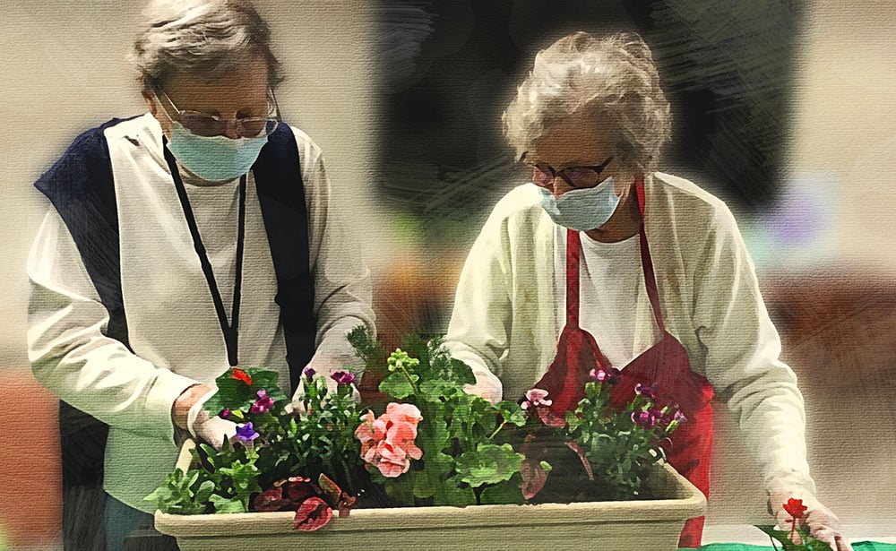 Joan-Roeder-and-Shirley-Adams-(2)